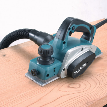 Rabot à bois électrique Makita 82mm - 620 Watts - profondeur rabotage 2,5mm | KP0800J