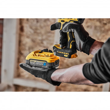 Perceuse visseuse Dewalt percussion compacte - XR - sans fil - 18 Volts - 5Ah li-ion brushless powerstack | DCD805H2T-QW