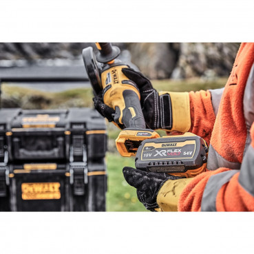 Meuleuse Dewalt 2.0 - XR - sans fil - Flexvolt 54 Volts - 3Ah li-ion bl125mm | DCG418X2-QW