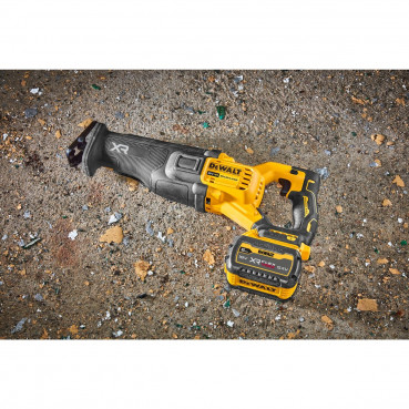 Scie sabre Dewalt - XR - sans fil - 18 Volts - advantage - sans batterie ni chargeur | DCS386NT-XJ