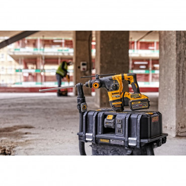 Aspirateur Dewalt TSTAK - XR - sans fil - Flexvolt 54 Volts - 2Ah li-ion brushless eau et poussières classe M | DCV586MT2-QW