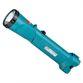 Lampe torche Makita rechargeable ML702, 7,2 Volts - sans fil lampe torche rechargeable ML702, 7.2 Volts 67 x 71 x 283mm 230 g, Ni-Cd - charge moyenne 200min | 193295-3