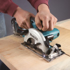 Image du produit : Scie circulaire Makita LXT 18 Volts - sans fil Lithium (Li-Ion) - Ø 136mm - (Produit seul) | DSS501Z