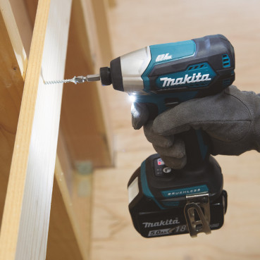 Visseuse à chocs Makita LXT 18 Volts - sans fil Lithium (Li-Ion) - 3 Ah - 140 Nm - carré 1/4" | DTD155RFJ