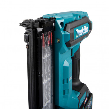 Cloueur Makita XGT 40 Volts MAX - sans fil Lithium (Li-Ion) - (Produit seul) - longueur 15,20,25,30,35,40mm - jauge 18 Ga - capacité du magasin 100 - poids 22kg | FN001GZ02