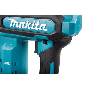 Cloueur Makita XGT 40 Volts MAX - sans fil Lithium (Li-Ion) - (Produit seul) - longueur 15,20,25,30,35,40mm - jauge 18 Ga - capacité du magasin 100 - poids 22kg | FN001GZ02